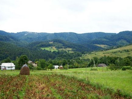 Școala și cascada Manyava (Ivano-Frankivsk-Maniava - obiective turistice, ce să vezi,