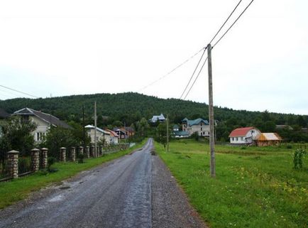 Școala și cascada Manyava (Ivano-Frankivsk-Maniava - obiective turistice, ce să vezi,