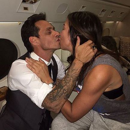 Marc Anthony kigúnyolták pletykákat a találkozás a Jennifer Lopez fotók csókokkal barátokkal,