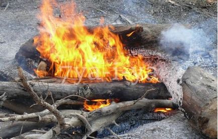 Місце розведення багаття в похідних умовах