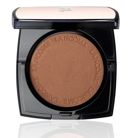 Az új púder Lancome belle de Teint por tavasz 2015 (világos sárgásbarna irizáló) Az új púder Lancome belle de Teint por tavasz 2015