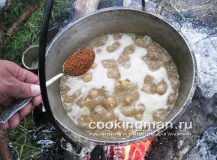 Плов з тушонки - кулінарія для чоловіків