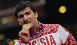 Чому багатьох в росії не радують золоті медалі кавказьких борців