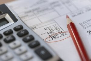 Exemplu de calcul al dobânzii la un contract de împrumut și o penalizare pentru o plată restante