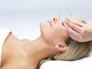 Masaj simplu și acupressure cu migrenă, acupunctura cu migrenă