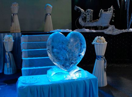 Soiuri de sculpturi de gheață pentru nuntă