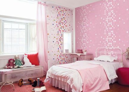 Pink tapéta a belső képek, amelyek alkalmasak, és a háttér színkombinációk, fehér és rózsaszín szobában