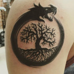 Tattoo Ouroboros szimbólum érték és fotó Ouroboros tetoválás