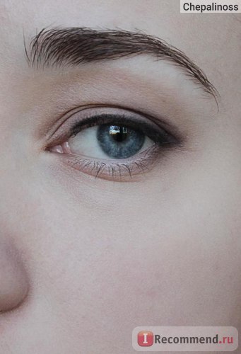 Mascara Max Factor remekmű - «nagy szempillaspirál egy természetes smink (fotó)” vélemény