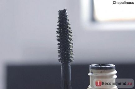 Mascara Max Factor remekmű - «nagy szempillaspirál egy természetes smink (fotó)” vélemény