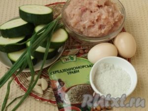 Párolt marhahús gombával - készül lépésről lépésre képekkel (pörkölt) Párolt marhahús gombával - készül lépésről lépésre fotókkal