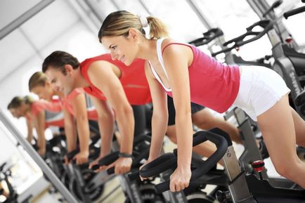 Exercițiile pentru tonusul muscular nu există, dar este ceva mai bun, transformarea corpului