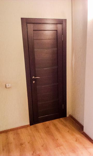 Instalarea ușilor de interior în Ekaterinburg, prețurile pentru instalarea ușilor de siguranță metalice de intrare