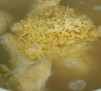 Supă de pui confortabilă cu cartofi tineri (fără prăjire) rețetă foto