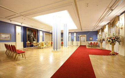 Látogatás egy esküvő az állami múzeum-tartalék „Tsaritsyno”