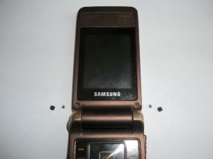 Înlocuirea unui telefon mobil samsung gt-s3600i