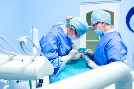 Загоєння зубів і догляд після імплантації
