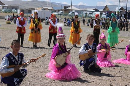 Zhana aul - Aula kazahă despre Altai · publicații · portalul «istoria Kazahstanului»