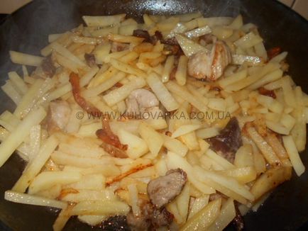 Sült krumpli hús és szalonna - egy recept, hogyan kell főzni fotókkal, kuhovarka
