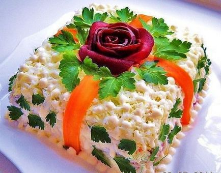 15 Salate incredibil de delicioase pentru masa festivă!