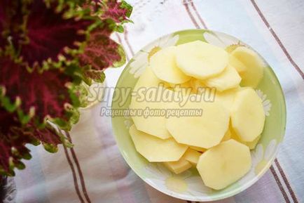Cartofi aromatici și gustați, prăjiți cu rețete de ciuperci cu poze cu pas
