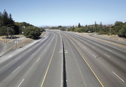 Автомагістраль в правилах дорожнього руху