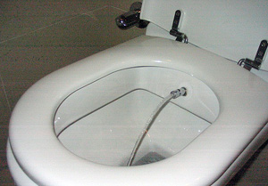 Bidet toaletă