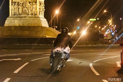 Provocați sistemul sau manifestați răcoarea, deoarece gai se luptă cu motocicliștii care ne împiedică să dormim