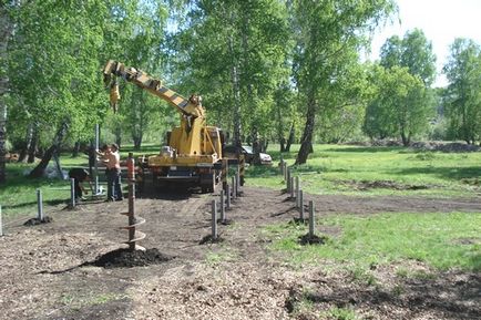 Fúrógépek cölöpök video-telepítési utasításokat a kezüket, különösen burozalivnyh,