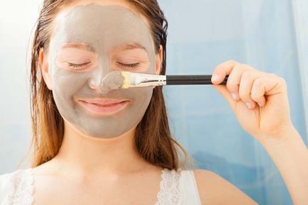 Чим корисні дріжджові маски для обличчя і як їх приготувати