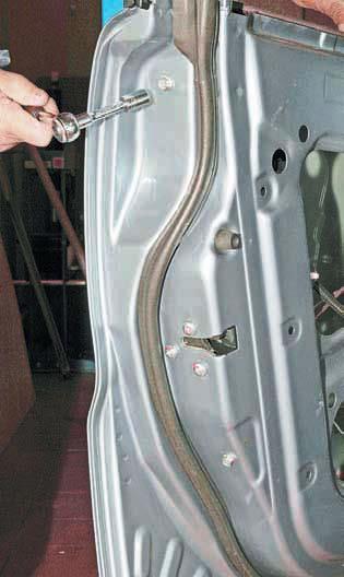 Chevrolet lanos скло передніх дверей шевроле ланос зняття заміна ремонт купити ціна