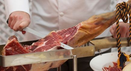 Ce să cumpărați în Malaga - haine, încălțăminte, vin, jamon, ulei de măsline și alte suveniruri gustoase de la