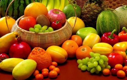 Mi fruitarianism és mit eszik, hogy vajon kell csinálni enni gyümölcsöt és megéri