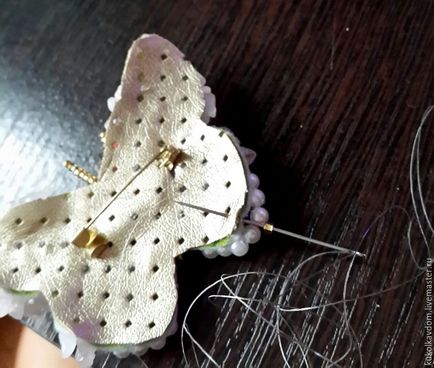 Tedd pillangó bross készült gyöngyök és gyöngyök - Fair Masters - kézzel készített, kézzel készített (kitűző) Tedd pillangó bross készült gyöngyök és gyöngyök - Fair Masters - kézzel készített, kézzel készített