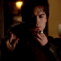 The Vampire Diaries », care înseamnă schimbul de sânge pentru site-ul fanilor vampiri ai seriei de vampiri de serie -