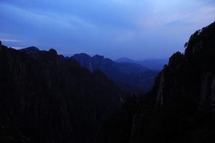 Munții Huangshan din China
