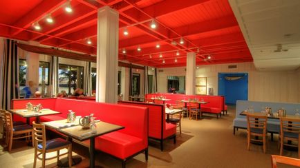 Interiorul cafenelelor, barurilor și restaurantelor