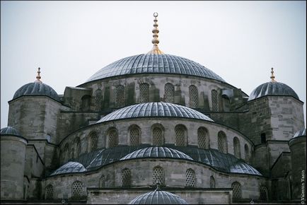 Istiklal strada populară pietonală din Istanbul - turneu în Turcia