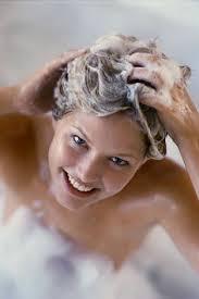 Cum să spălați în siguranță colorantul de păr la domiciliu - metode populare pentru spălarea vopselei
