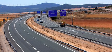 Cum se ajunge de la Alicante la Valencia, Barcelona, ​​Granada