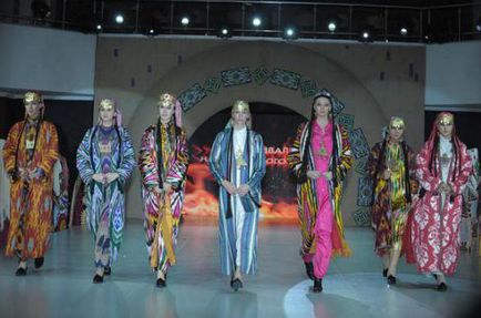 Hogy hívják azt az üzbég ruhák üzbég nemzeti ruha fotó