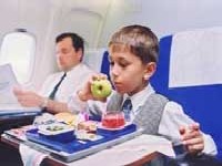 Cum să distrageți copilul într-un avion