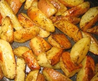 Cum să prăjiți cartofii în bucăți mari