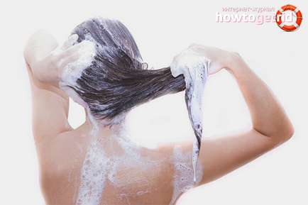 Як правильно мити нарощене волосся