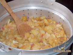 Hogyan készítsünk juice és almapüré (tört) Hogyan készítsünk juice és almapüré