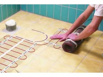 Cum sa faci o podea calda intr-o baie combinata cu mainile tale