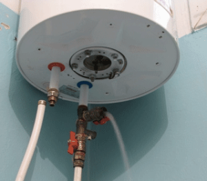 Cum să scurgeți apa de la un încălzitor de apă