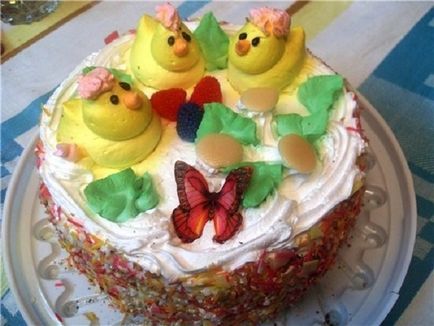 Cum de a decora un tort, brioșe pentru o vacanță sub formă de tort de pui 2d, 3d