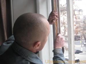 Cum de a izola geamurile din lemn pentru iarnă cu propriile mâini