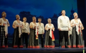 Dansurile populare de la Kalmyk - dansuri în sala de bal din Tomsk